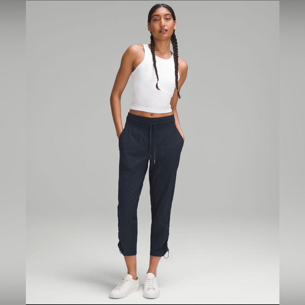 Lululemon Athletica Dance Studio Pants cropped